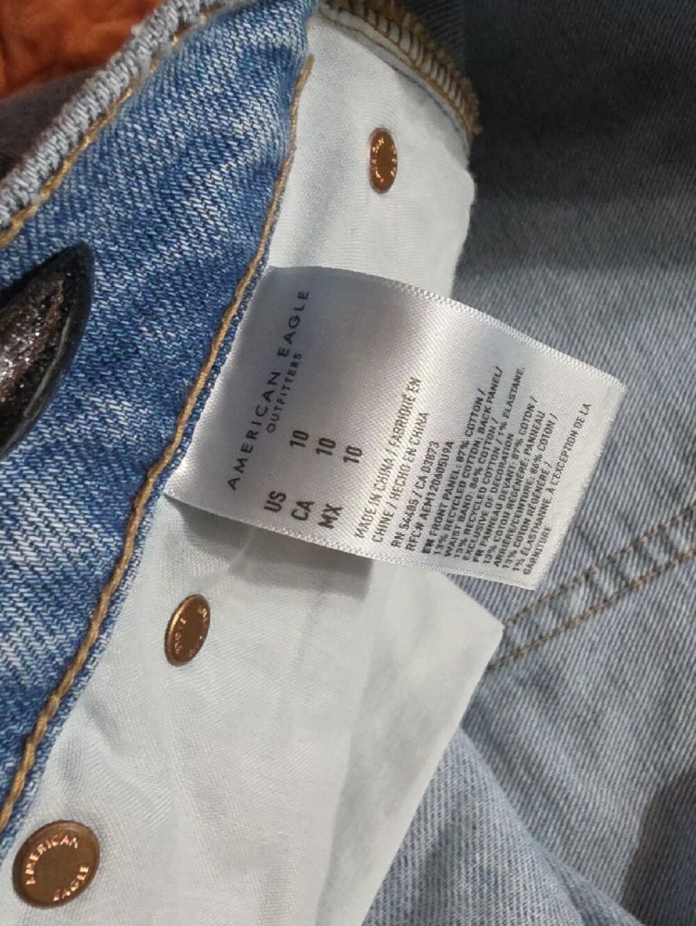American Eagle Outfitters Light Blue Distressed Denim Shorts - Picture 2 of 4